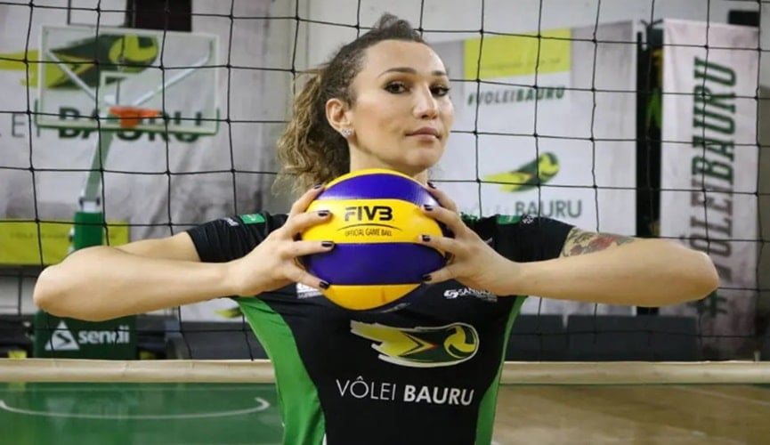 Tifanny Abreu tenta derrubar projeto de lei que proíbe trans no esporte em SP