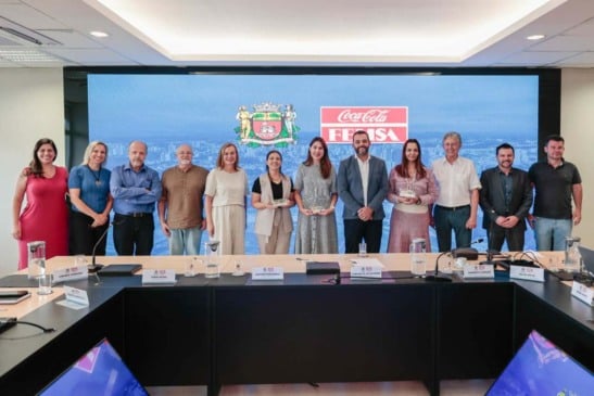 Prefeito de Jundiaí com representantes da Coca-Cola FEMSA Brasil.