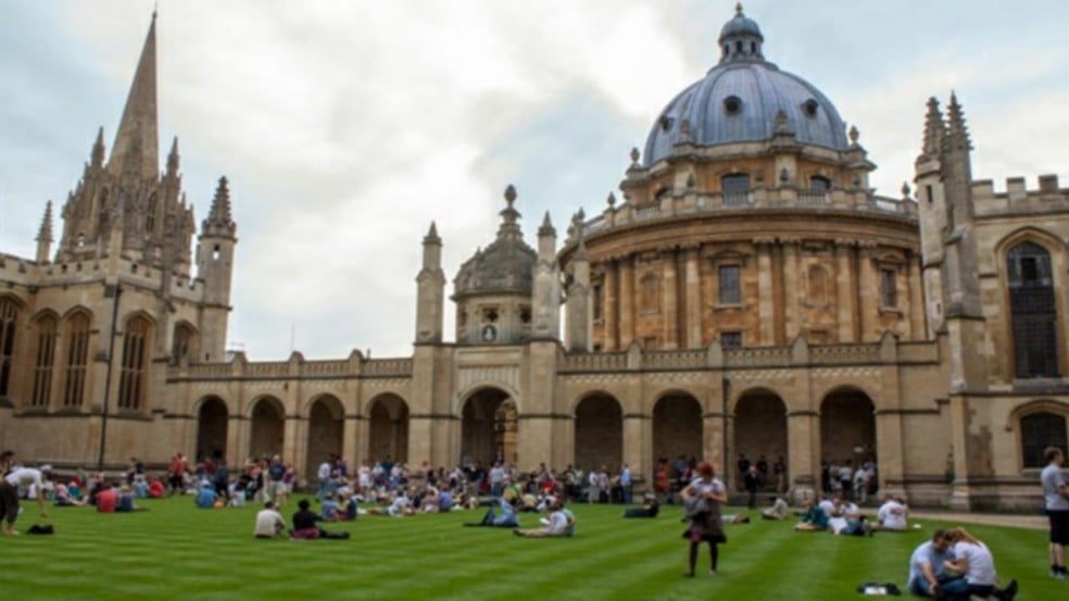 Universidade de Oxford