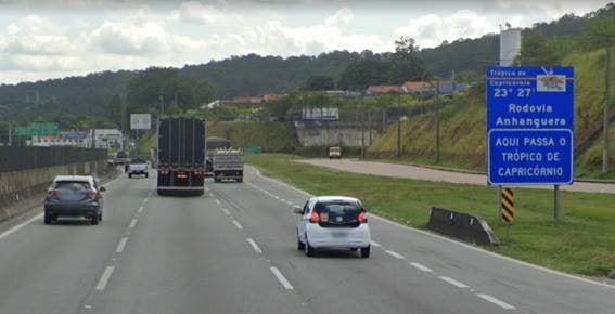 Anhanguera Capricórnio