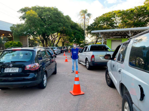 Vacinação no Parque da Uva. (Foto: Divulgação)