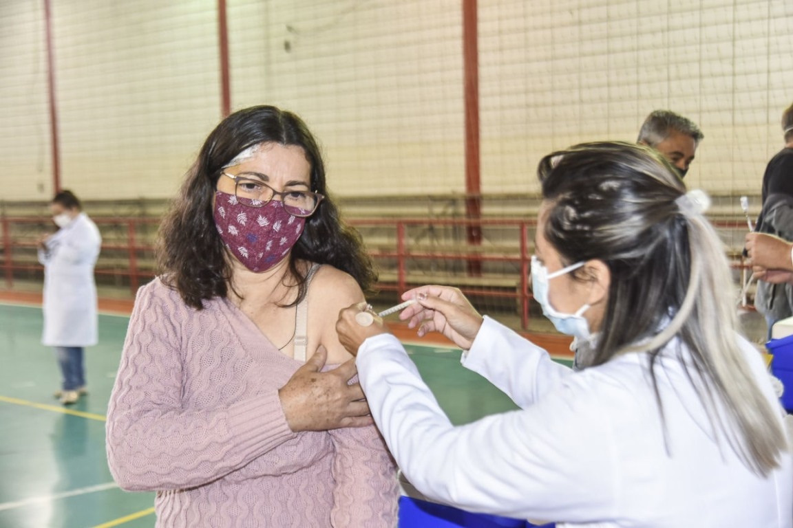 COVID-19: Agendamento para 45+ com comorbidades será aberto na segunda-feira (24)