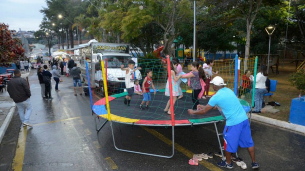 varejao-noturno-no-dal-santo-recreacao-infantil-jundiai