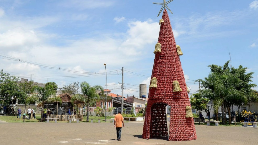 Decoração sustentável de Natal em Várzea Paulista