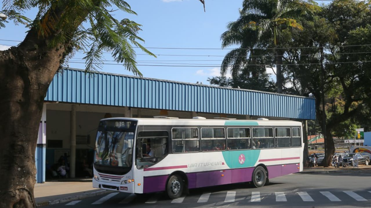 Ônibus da Viação Itupeva