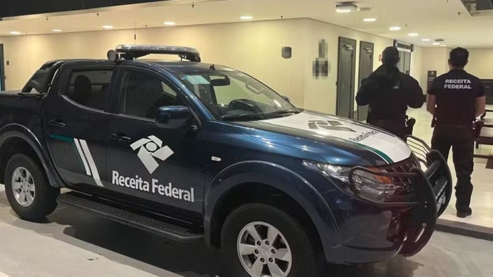 viatura da receita federal