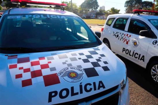 Viaturas da Polícia Militar de São Paulo envolvidas na prisão de condenado por estupro de vulnerável em Jundiaí.
