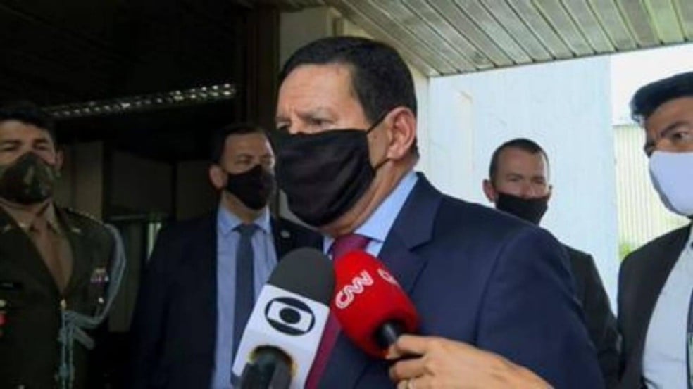 No Dia da Consciência Negra, Hamilton Mourão afirma que "não existe racismo no Brasil"