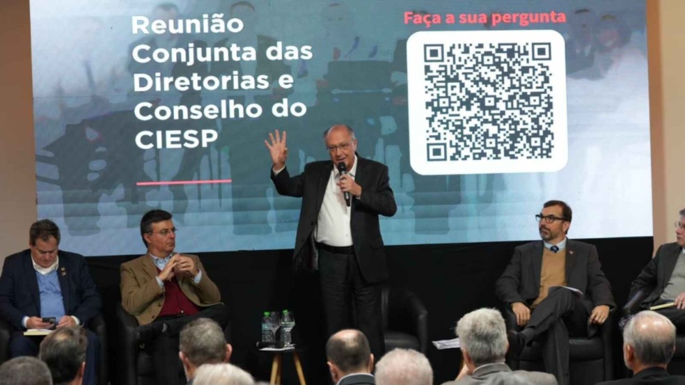 Alckmin em reunião no CIESP Jundiaí.