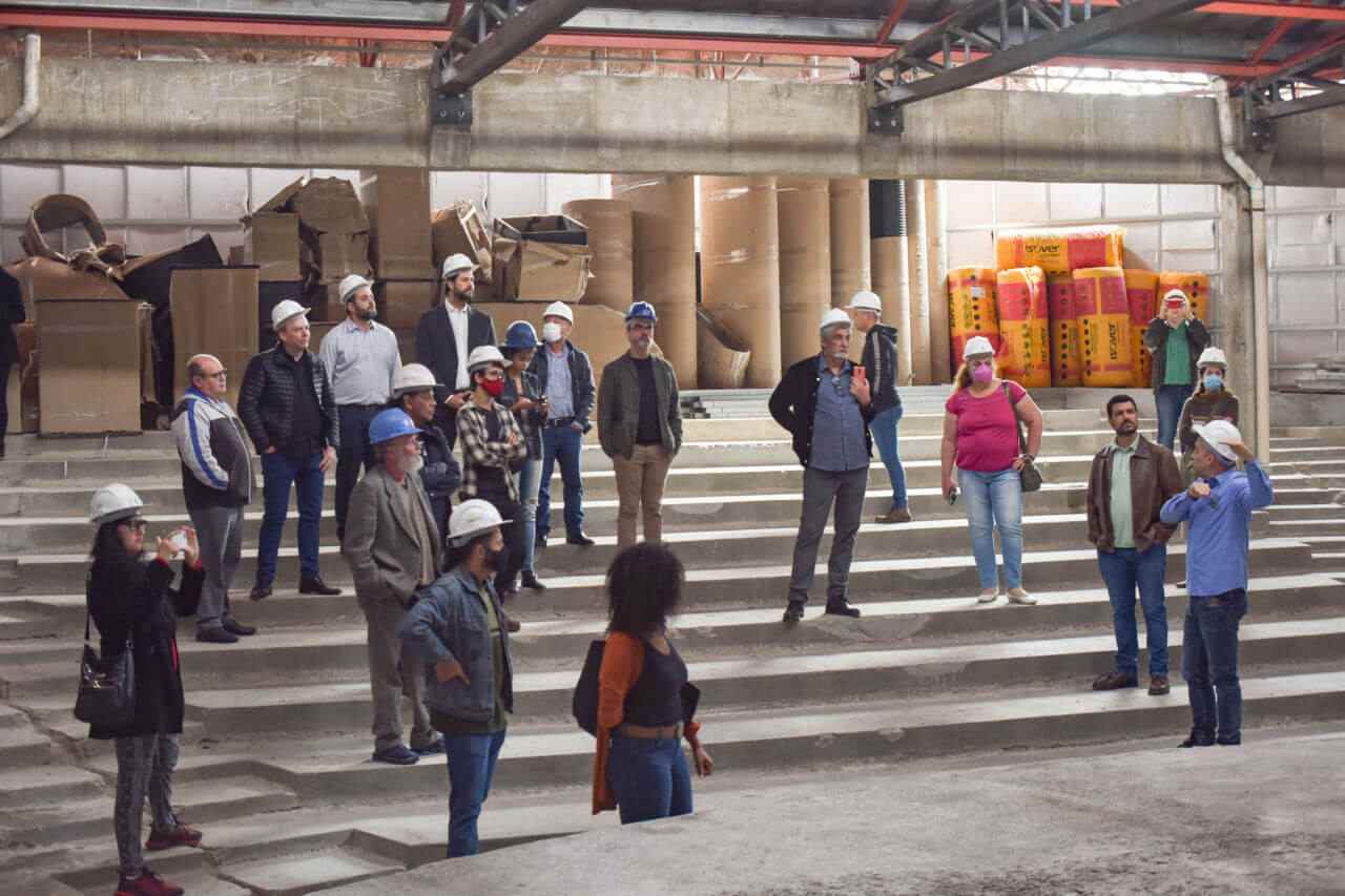 Obras no centro de artes