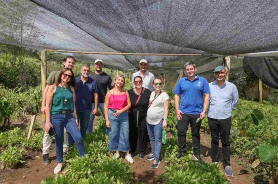 Alimentação escolar inspira visita de organizações internacionais à Jundiaí