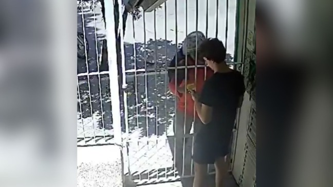 Motoboy e vítima (jovem de 22 anos)