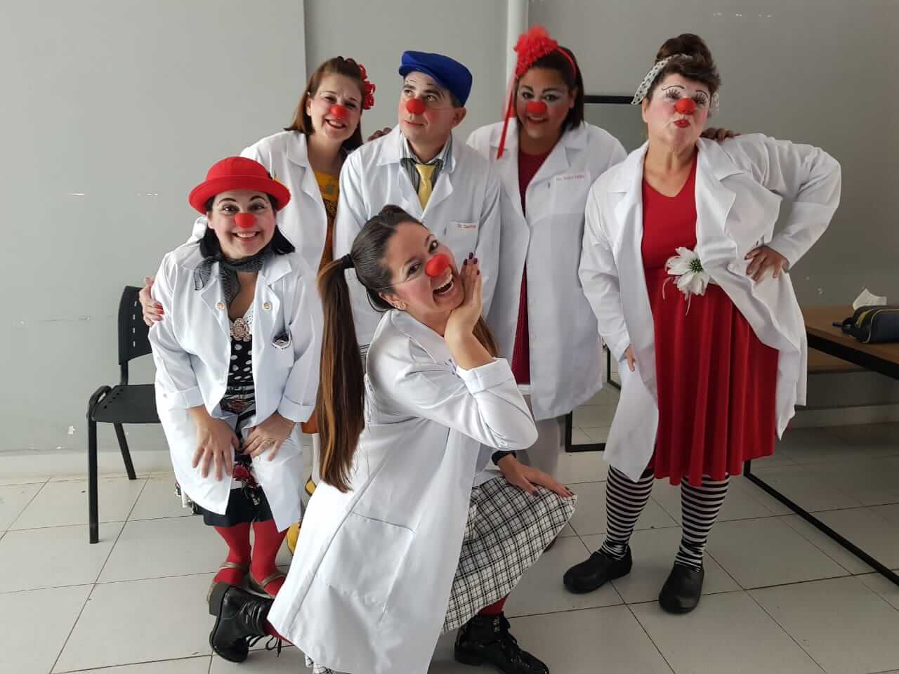 Voluntários Caminho da Alegrias