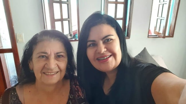 Lídia e Maria Cecília em selfie