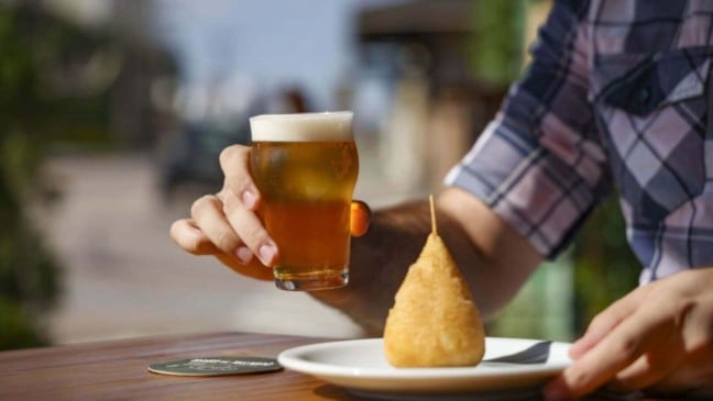 Cozinha de queijo e cerveja