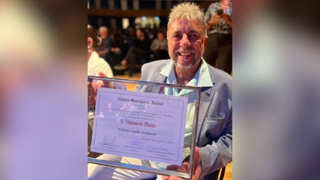 Valdemir Xororó em premiação