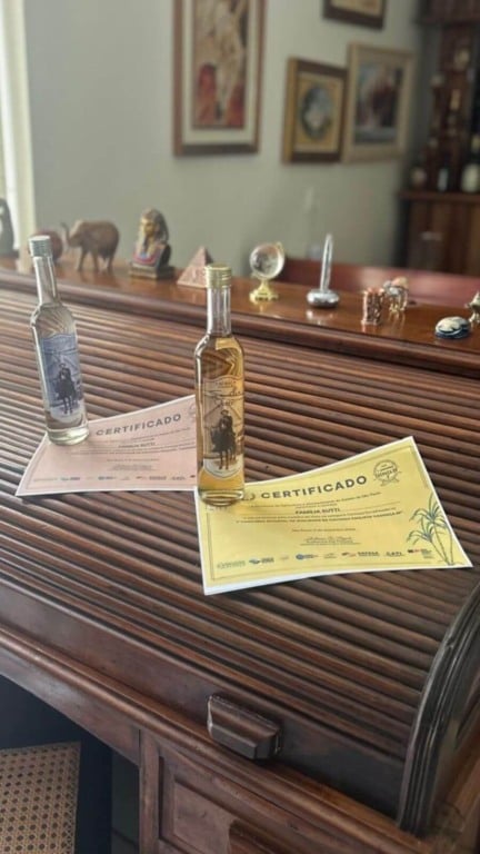Alambique de Jundiaí é premiado em concurso de qualidade da Cachaça Paulista