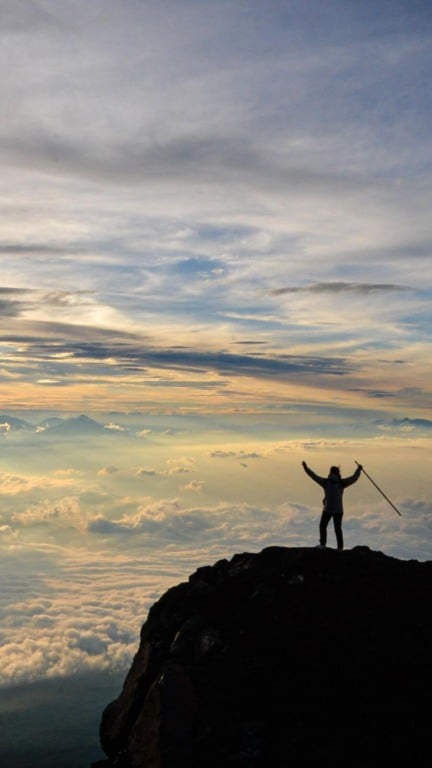 Homem no Monte Fuji
