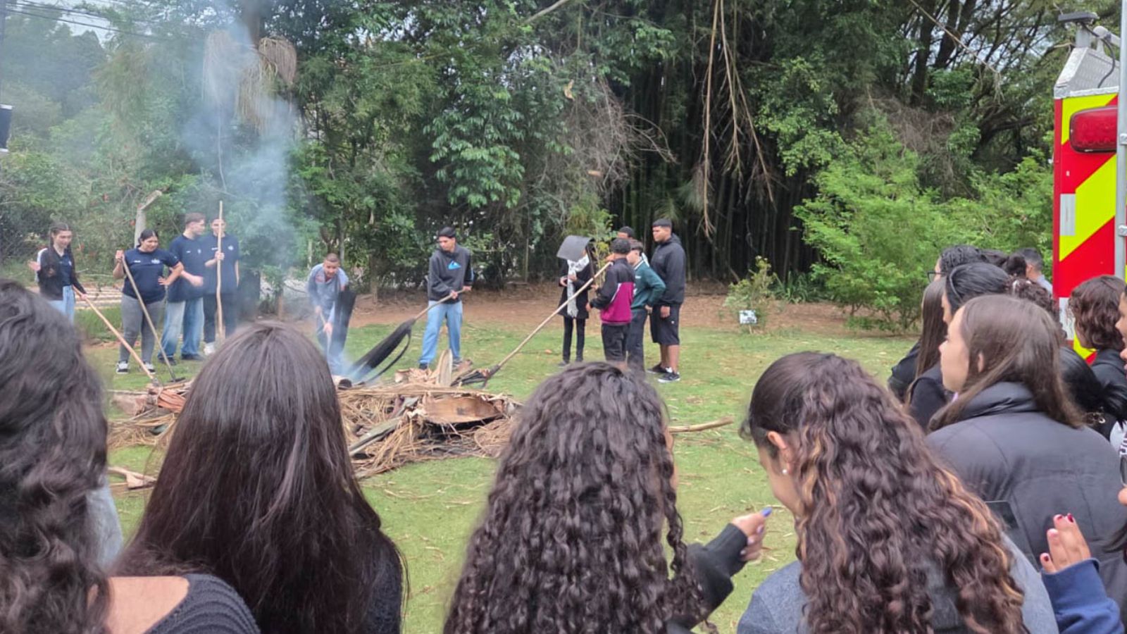 Defesa Civil de Jundiaí capacita alunos da ETECBeSt