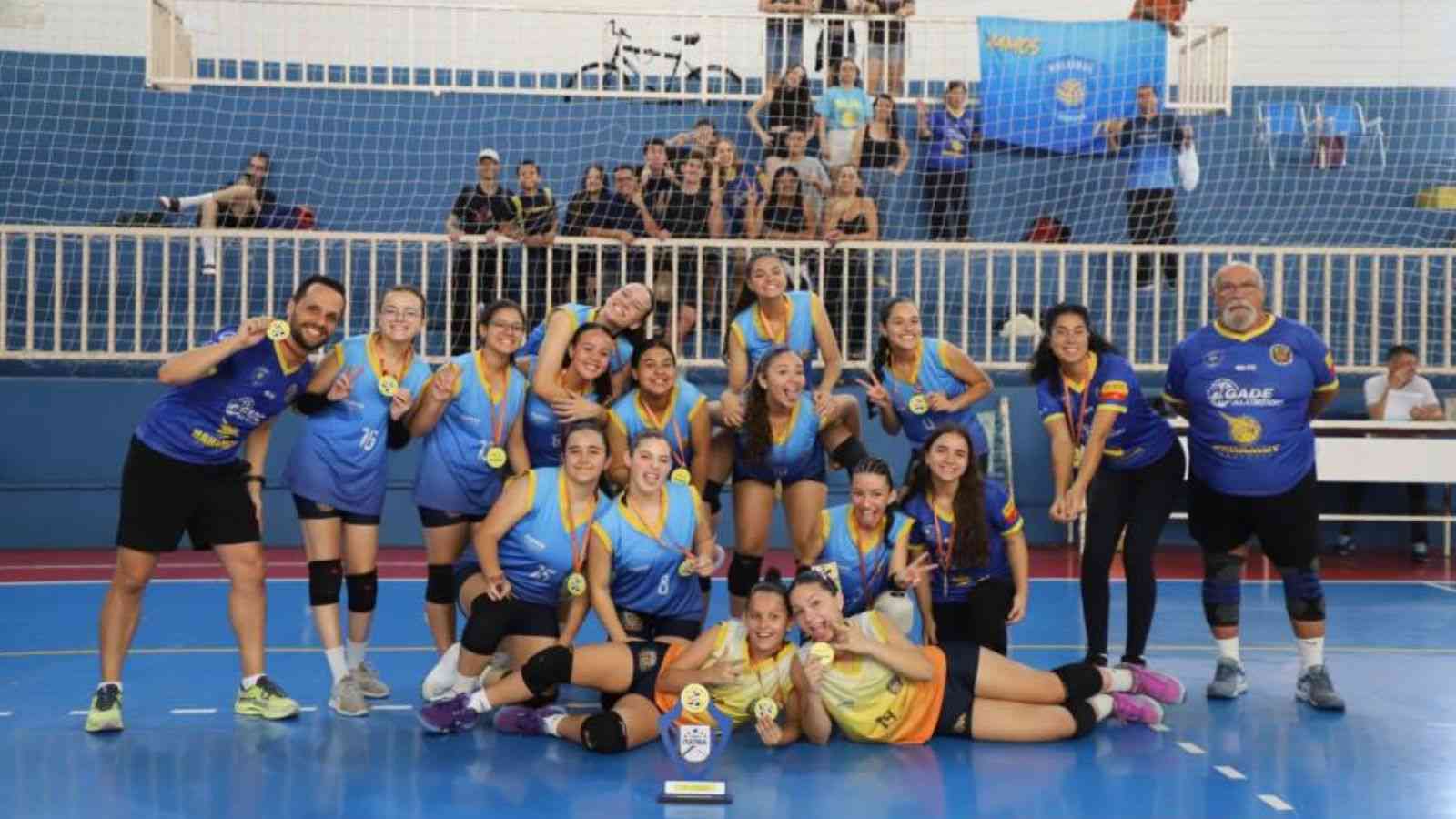 Time de vôlei de itupeva sub-15.