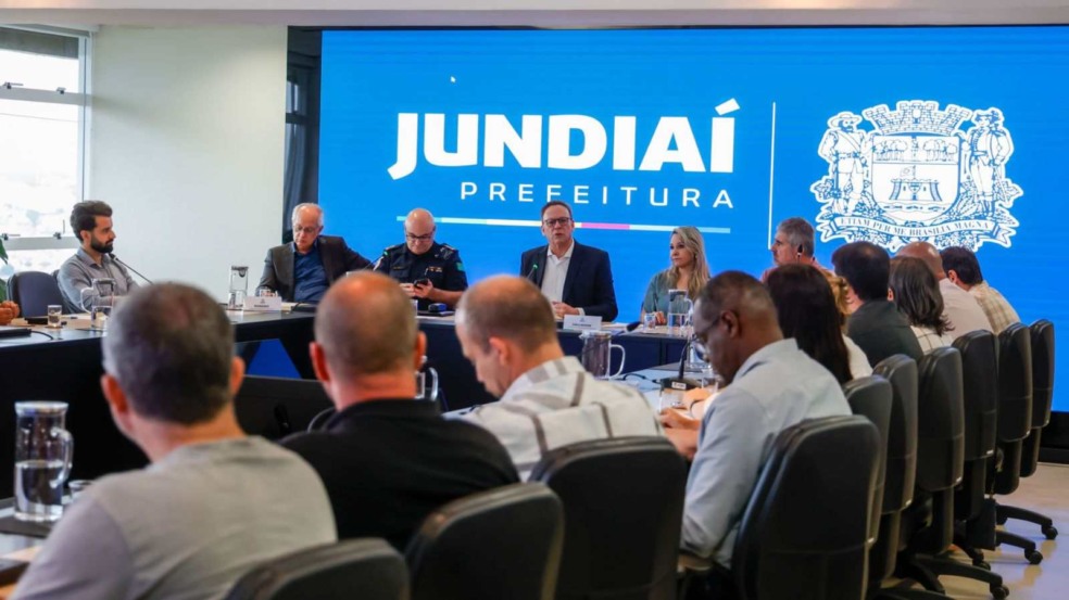 Reunião de alinhamento da entrega do Centro Integrado de Emergência e Segurança.