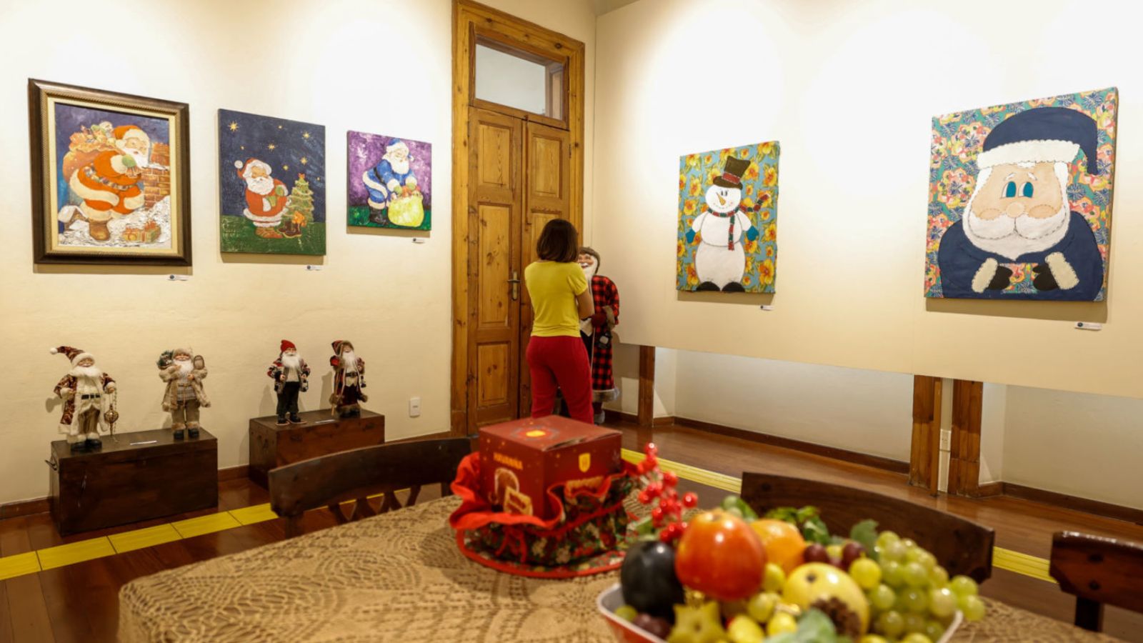 Exposição Papais Noéis