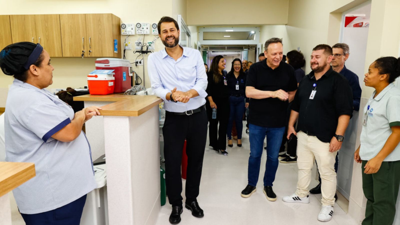Prefeito Luiz Fernando Machado no Hospital São Vicente