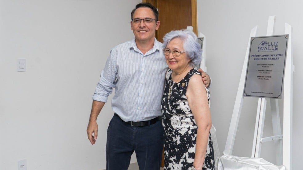 Dr. Everton Gondim Dr. Everton Gondim