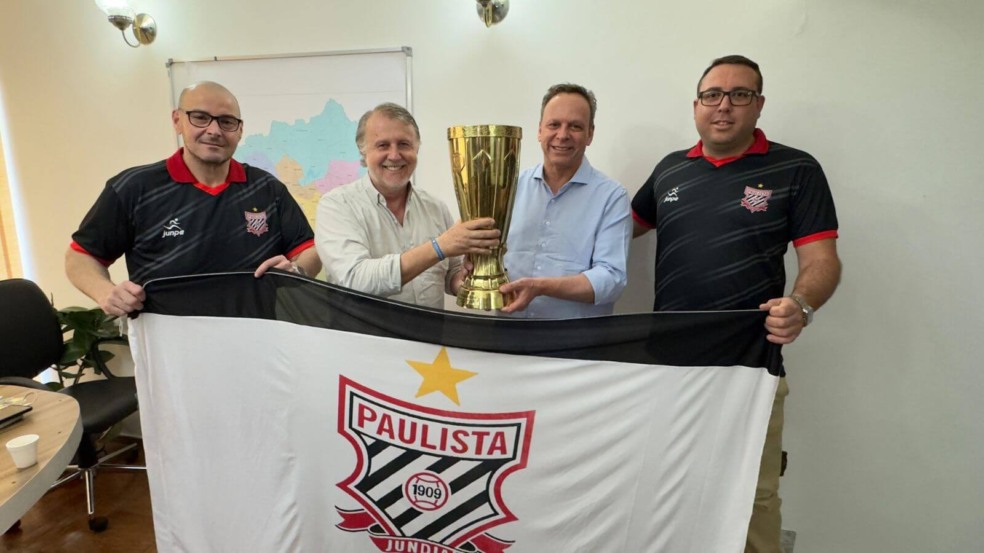 Parimoschi e Albino no Paulista FC de Jundiaí Parimoschi e Albino no Paulista FC de Jundiaí