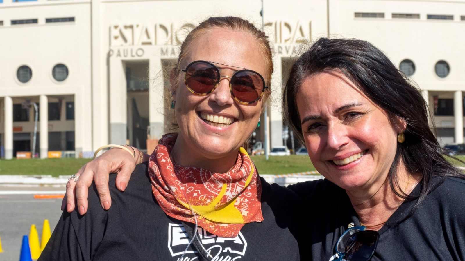 Monaliza e Lina, do projeto ELA NAS RUAS