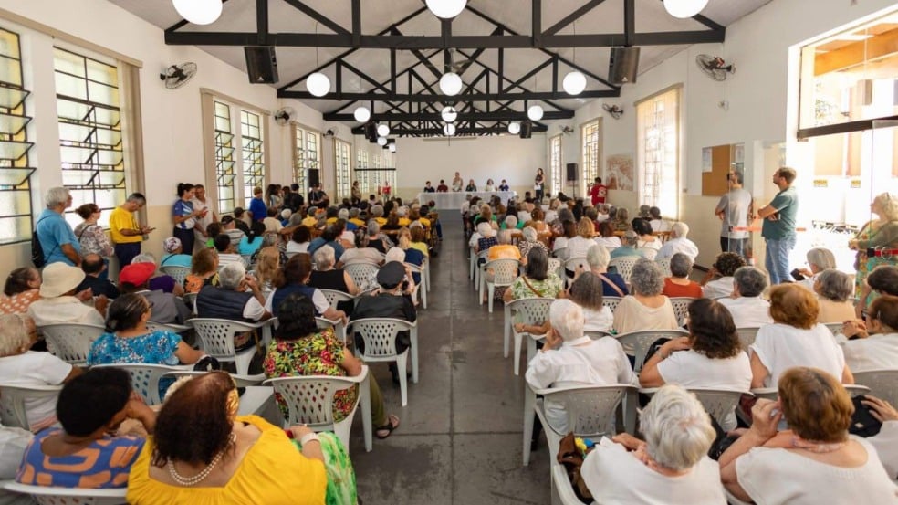 Centro de Convivência do Idoso (CCI) Centro de Convivência do Idoso (CCI)