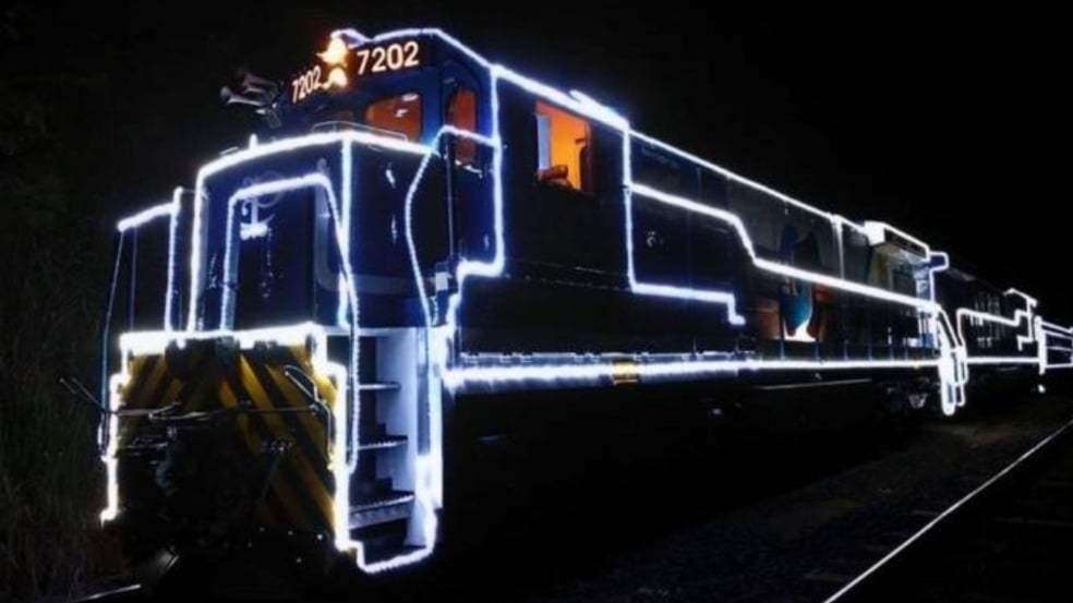 Trem iluminado Trem iluminado