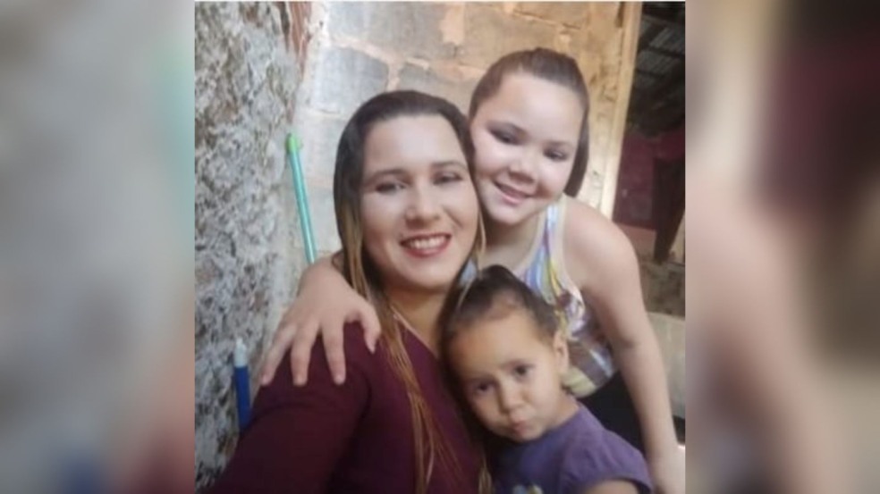 Família de Várzea Paulista, vítima de deslizamento.