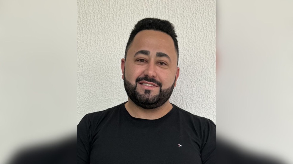 Dr. Ricardo. Dr. Ricardo.