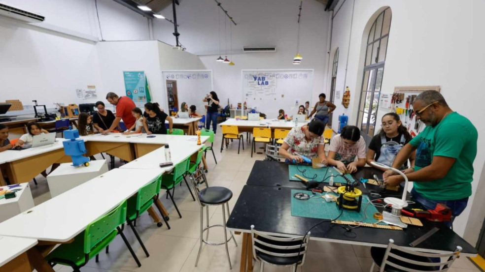Aula de robótica do Sesi Jundiaí.