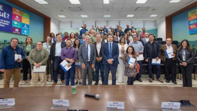Reunião em Jundiaí com Procons do interior para ação sobre venda de bebidas alcoólicas.