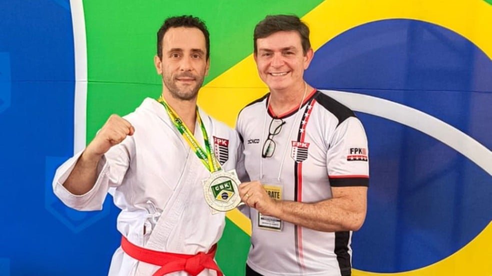 Atleta de Jundiaí conquista prata no Brasileiro de Karatê Atleta de Jundiaí conquista prata no Brasileiro de Karatê