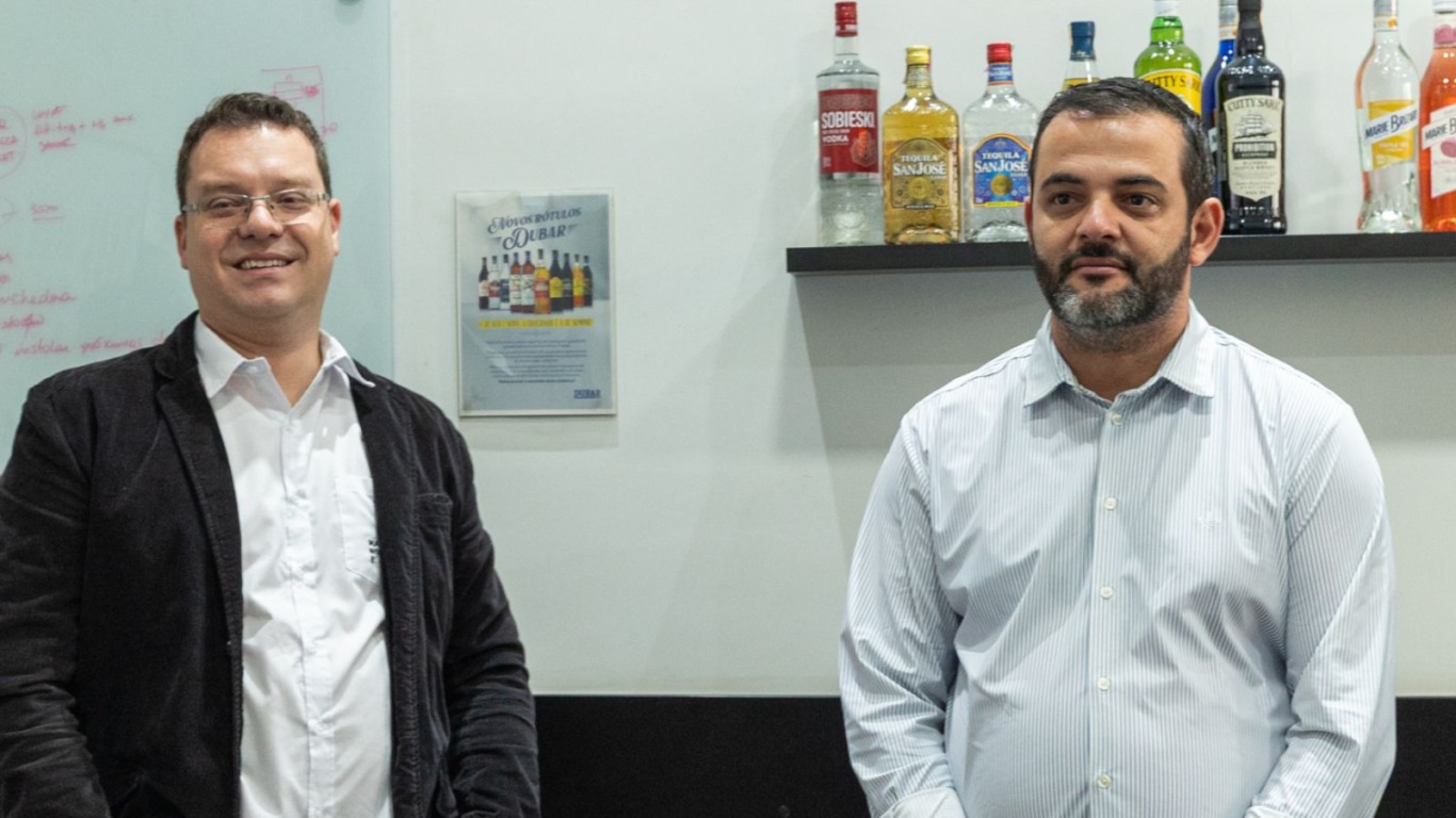 Prefeitura de Jundiaí na indústria de bebidas Dubar