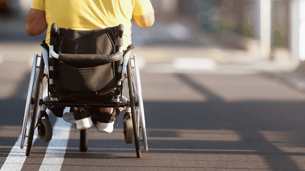 Homem com deficiência