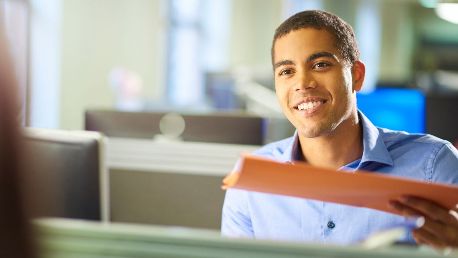 estagiario sturti canva