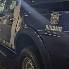 Carro pol&iacute;cia