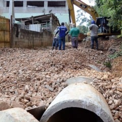 regulariza&ccedil;&atilde;o fundi&aacute;ria e obras transformam o bairro Vila Real