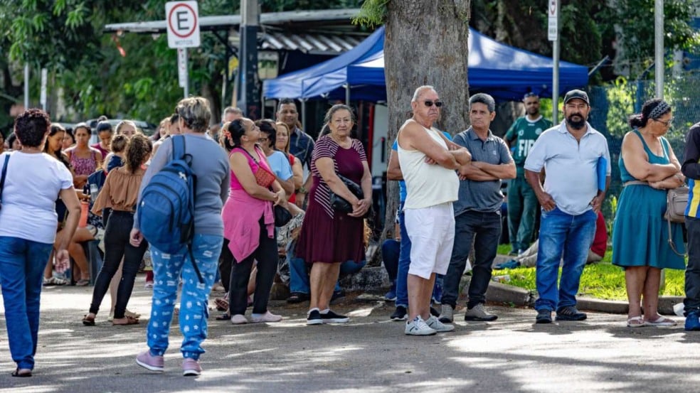 Fila para inscrição Fila para inscrição