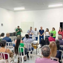 Empreendedores participam do 8&ordm; Encontro de Empreendedores no Facilita, em V&aacute;rzea Paulista, durante apresenta&ccedil;&atilde;o com representantes do poder p&uacute;blico.