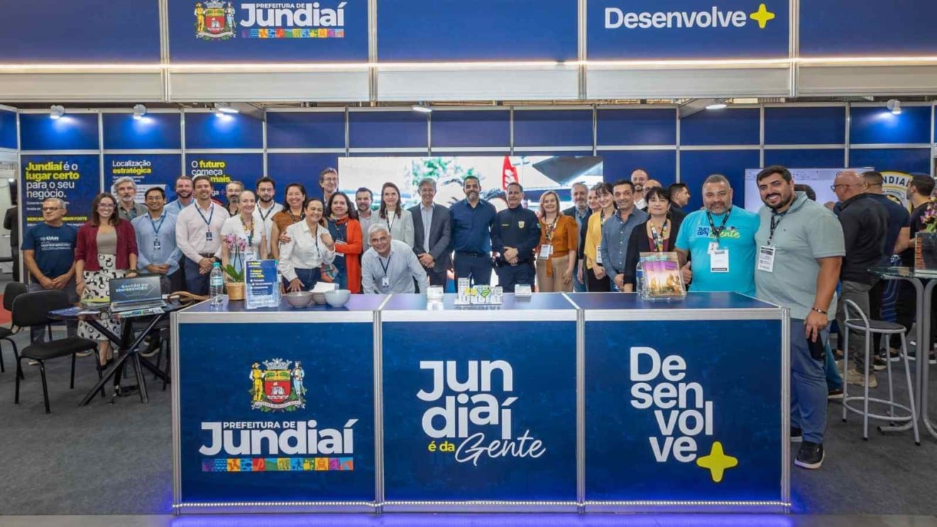 Estande da Prefeitura de Jundiaí na feira Brasil Log
